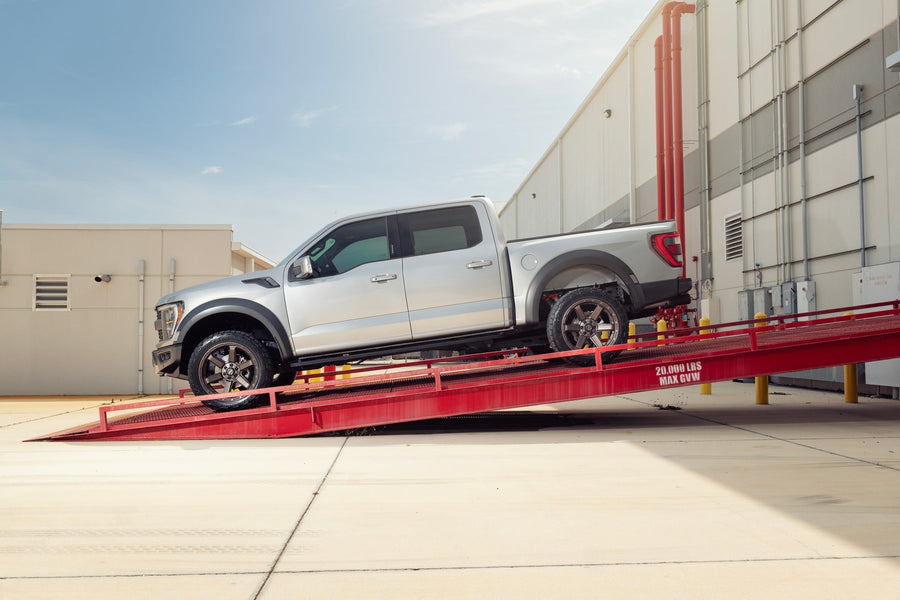 FORD F150 RAPTOR 4PLAY WHEELS 4P63 BRONZE 22X10 33X12.5X22 TOYO TIRE STOCK SUSPENSION