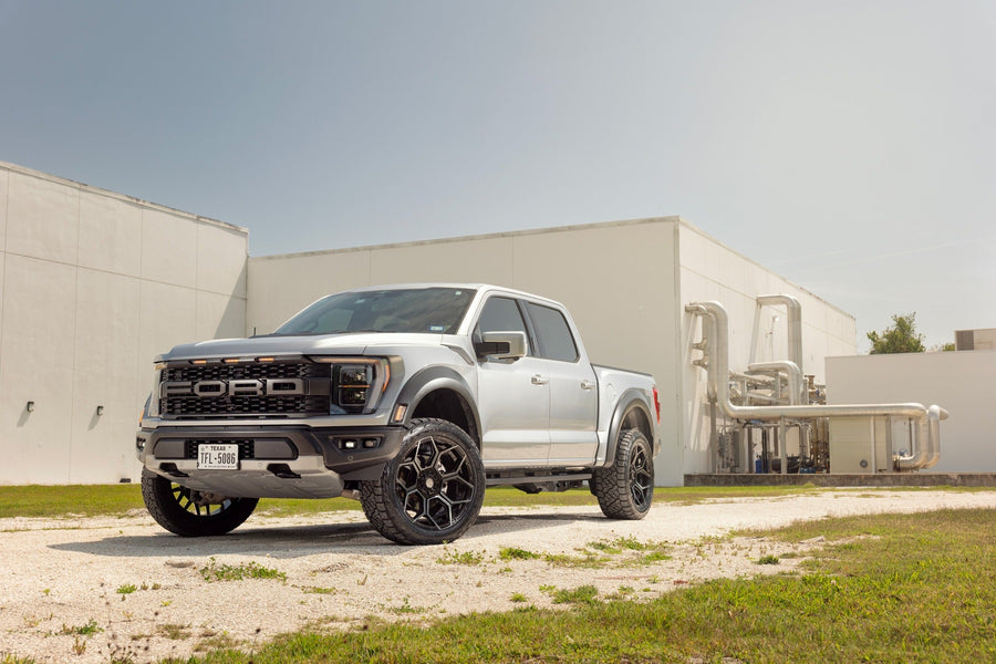 FORD F150 RAPTOR 4PLAY WHEELS 4PS26 22X10 33X12.5X22 NITTO TIRE STOCK SUSPENSION