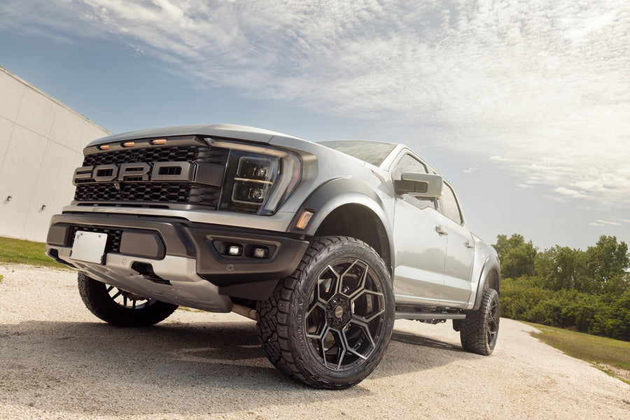 FORD F150 RAPTOR 4PLAY WHEELS 4PS26 22X10 33X12.5X22 NITTO TIRE STOCK SUSPENSION