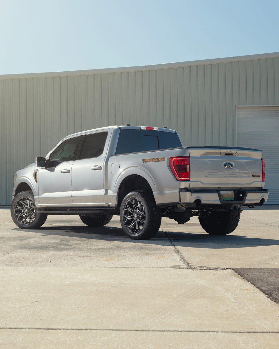 FORD F150 RIMS 4PLAY WHEELS 4P83 22X9+0 285X45X22 FORD TREMOR WITH STOCK SUSPENSION