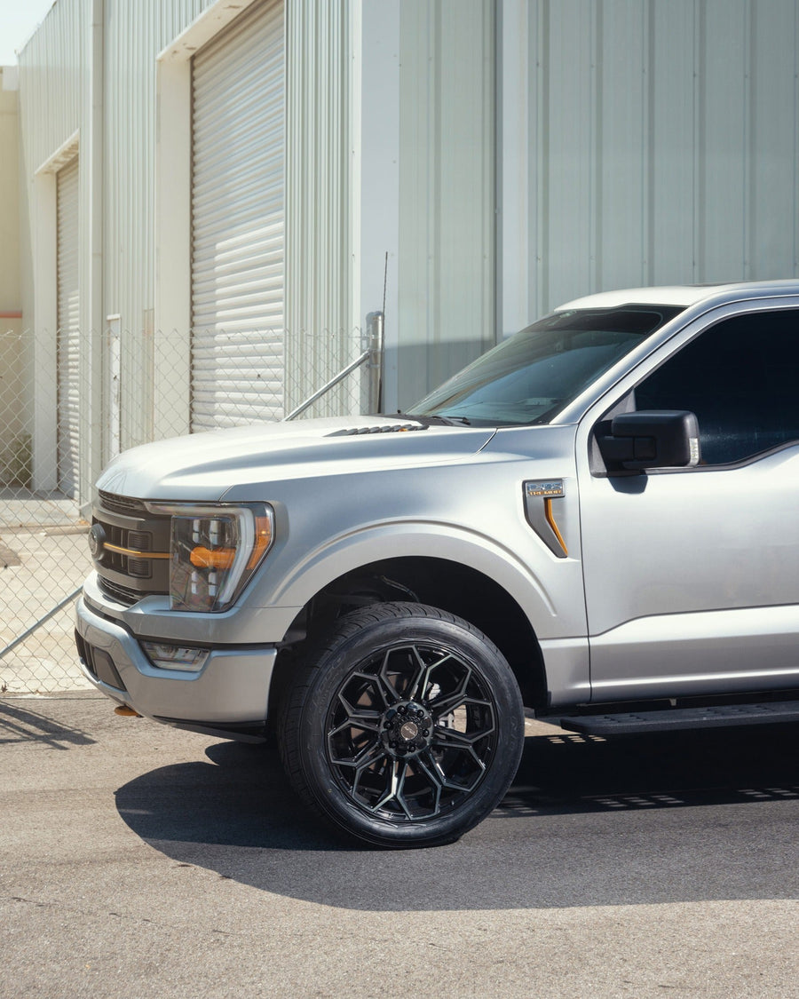 FORD F150 RIMS 4PLAY WHEELS 4P83 22X9+0 285X45X22 FORD TREMOR WITH STOCK SUSPENSION