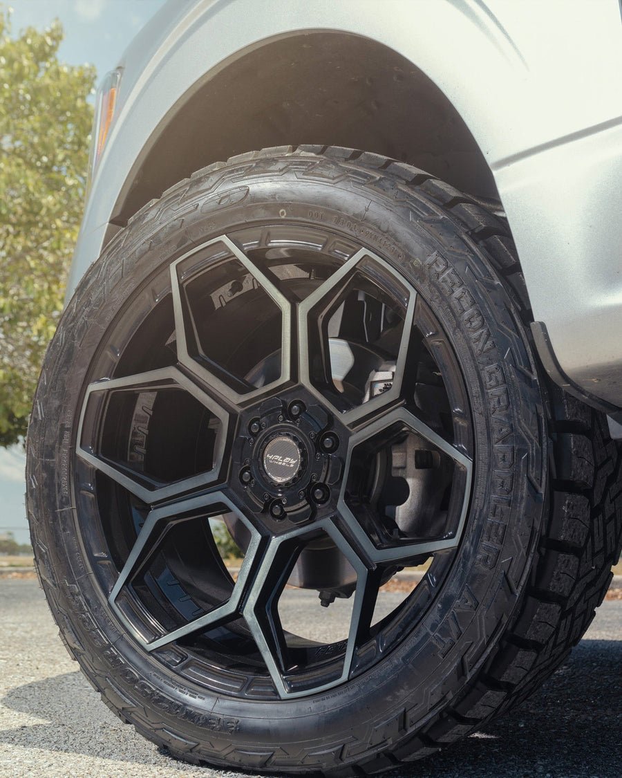 FORD F150 RIMS 4PLAY WHEELS S26 22X10 33X12.5X22 TIRES FORD TREMOR