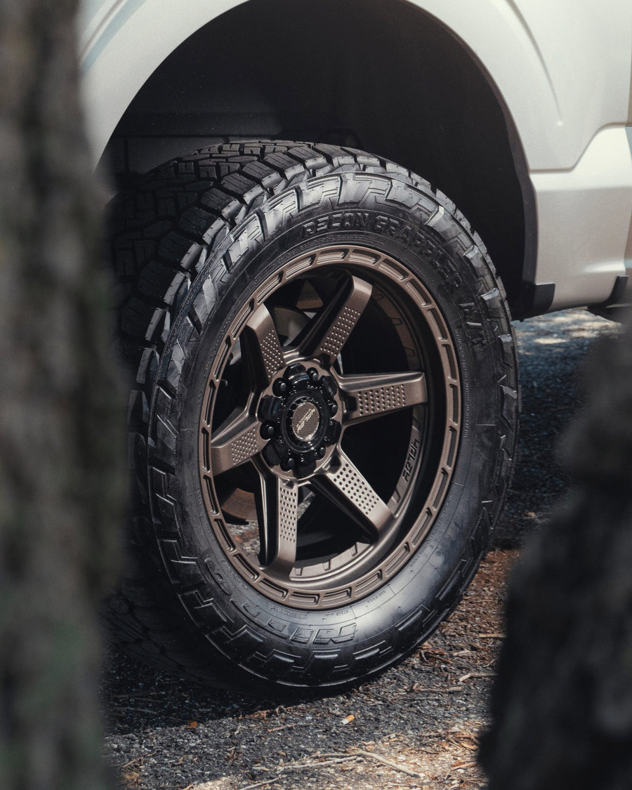 FORD F150 RIMS 4PLAY WHEELS S63 20X9 33X12.5X20 TIRES FORD TREMOR