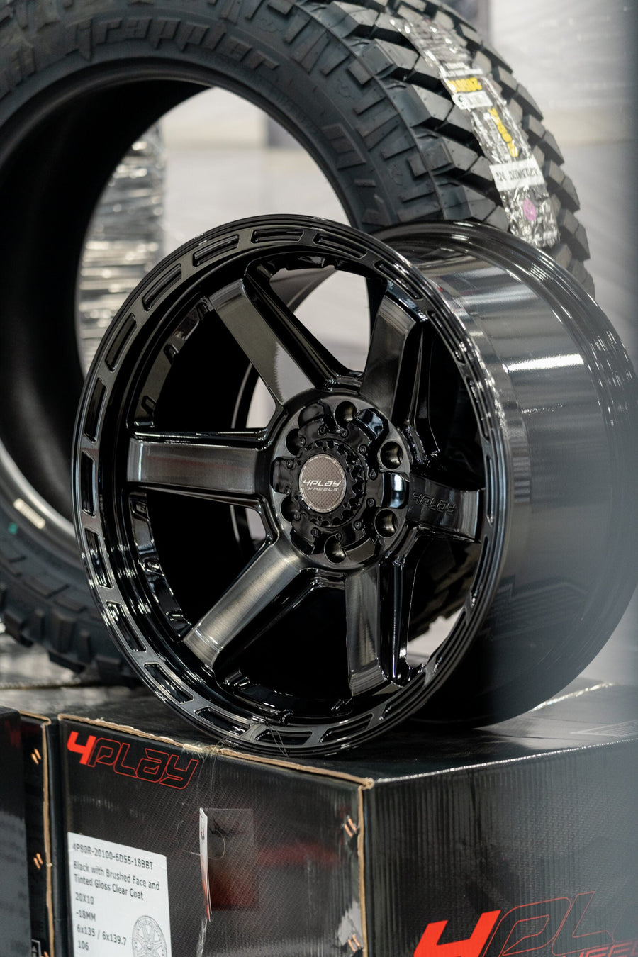 FOXY GINGER JEEP GIRL JEEP WRANGLER RUBICON 4PLAY WHEELS 20X10 4P63