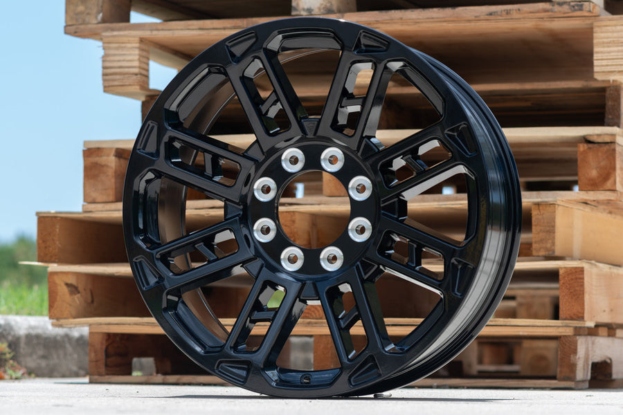 OE Wheels FR62 Lifestyle Photos