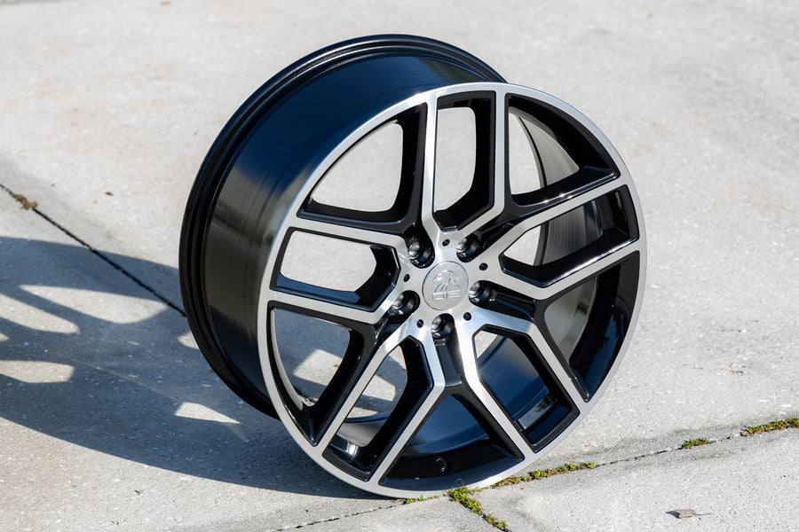 OE Wheels FR73 Lifestyle Photos