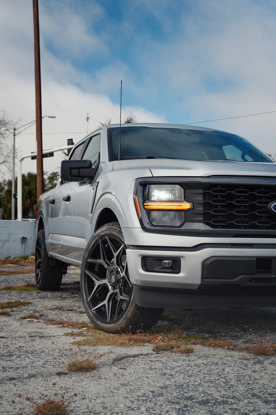 Ford F150 4PLAY Wheels 4P06 24x10 305x40x24 Toyo Tires