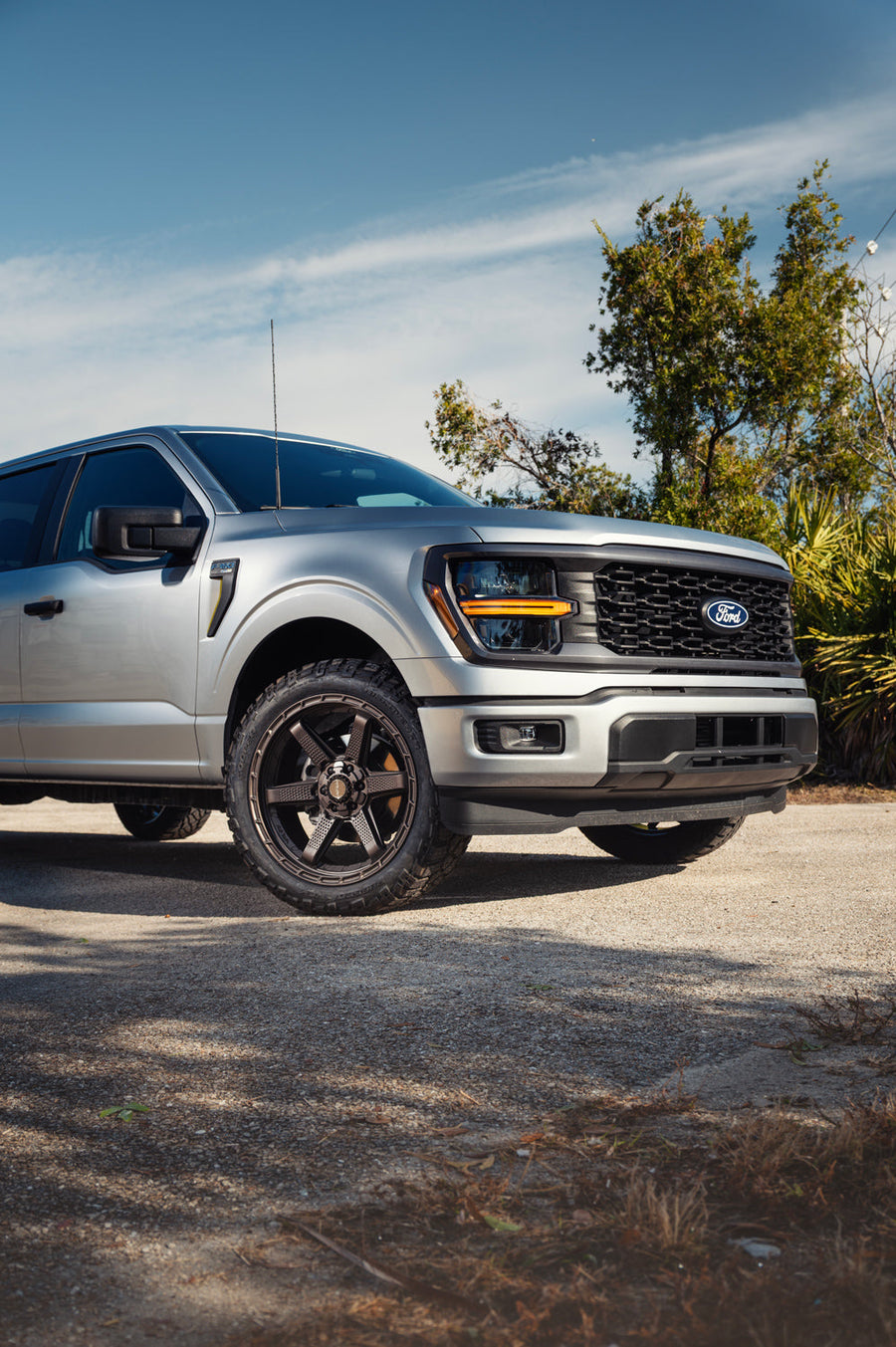 Ford F150 4PLAY Wheels 4PS63 22x9 285x45x22 Cooper Tires