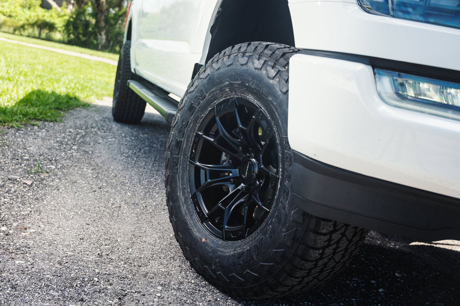 Ford F150 DEFIANT Wheels DF04 Satin Black 17×9 285-75-17 Nexen AT Tire
