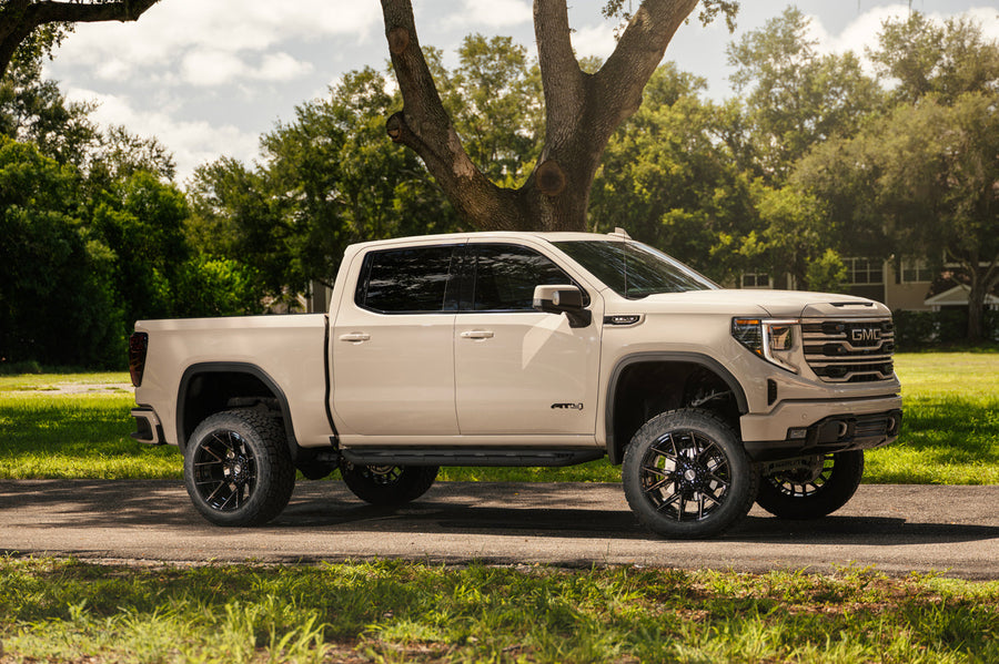GMC Sierra AT4 4PLAY Wheels 4P40 22x12 35x12.5x22 Toyo Tires 662 Customs