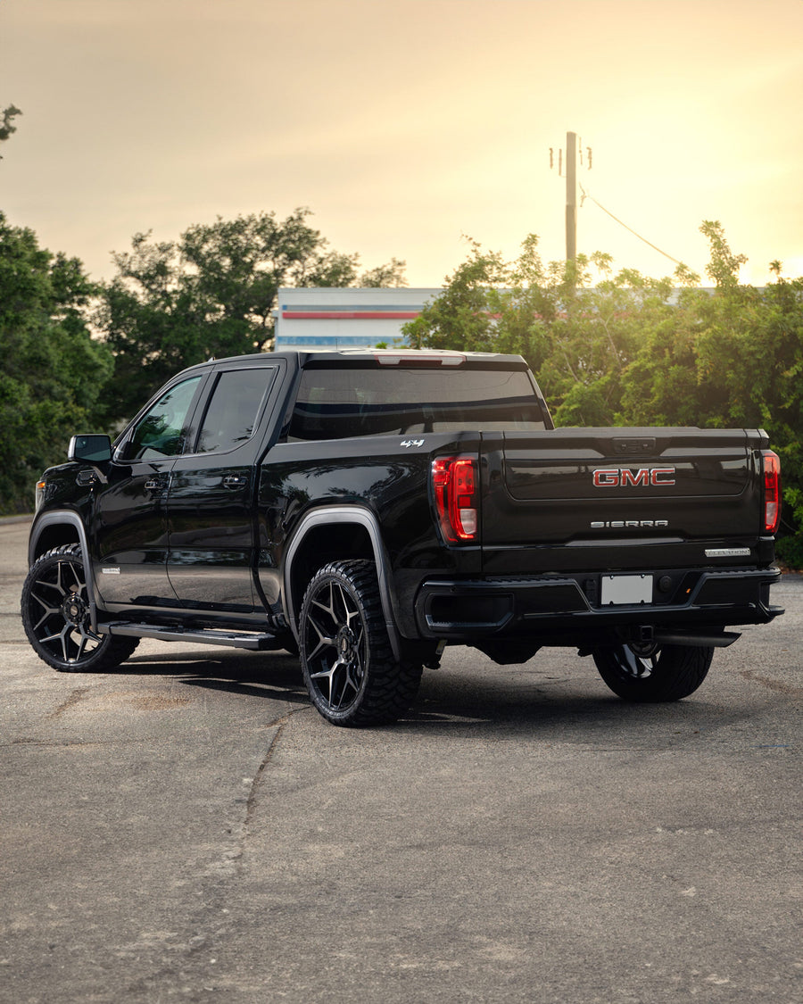 GMC Sierra Denali 1500 4PLAY Wheels 4P06 Rims 24x10 33x12.5x24 Tire Stock Suspension