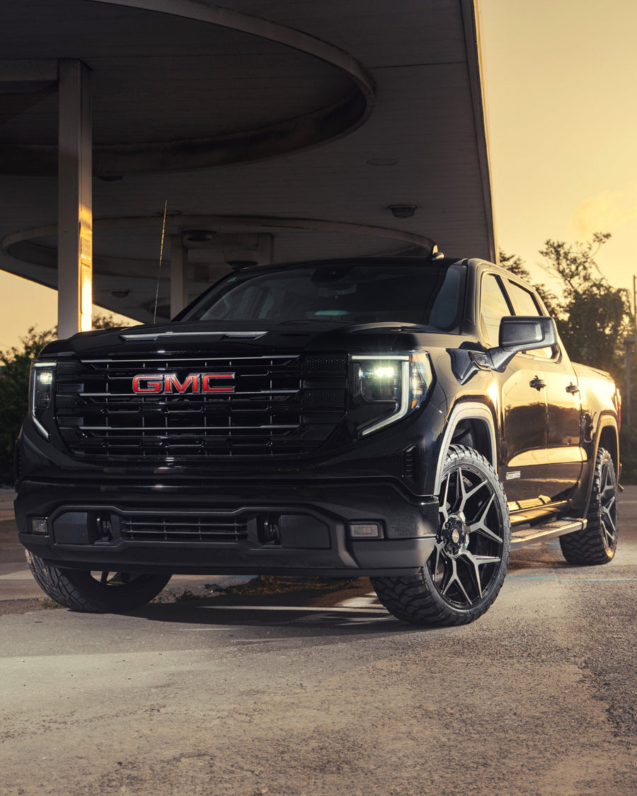 GMC Sierra Denali 1500 4PLAY Wheels 4P06 Rims 24x10 33x12.5x24 Tire Stock Suspension