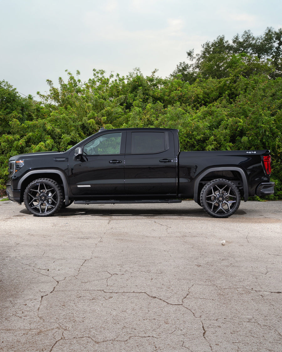 GMC Sierra Denali 1500 4PLAY Wheels 4P06 Rims 24x10 33x12.5x24 Tire Stock Suspension