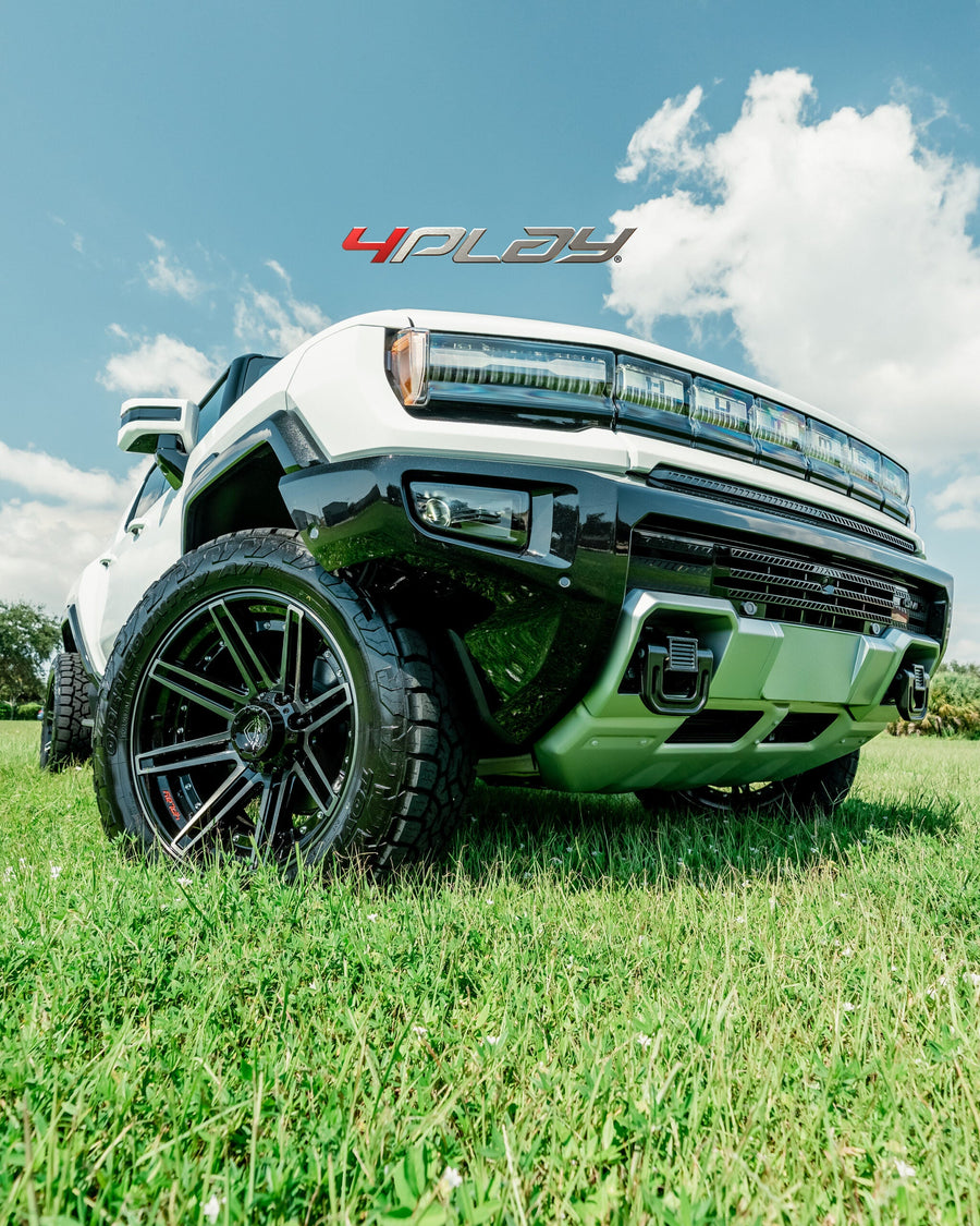 HUMMER H1 EV ELECTRIC ON 4PLAY WHEELS 22X10 4P08