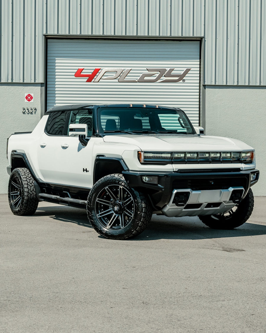 HUMMER H1 EV ELECTRIC ON 4PLAY WHEELS 22X10 4P08