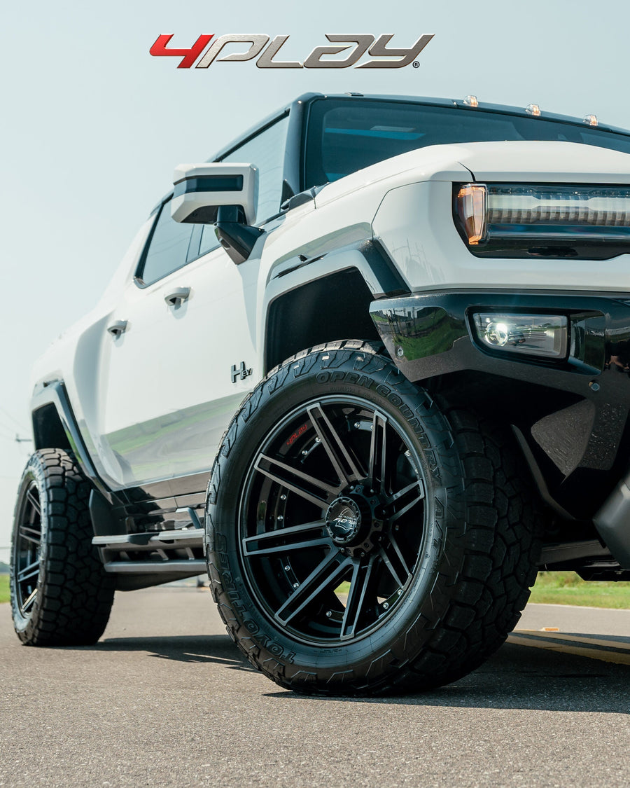 HUMMER H1 EV ELECTRIC ON 4PLAY WHEELS 22X10 4P08