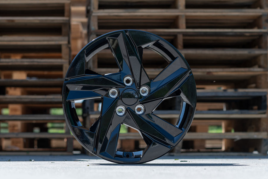 OE Wheels HY12 Lifestyle Photos