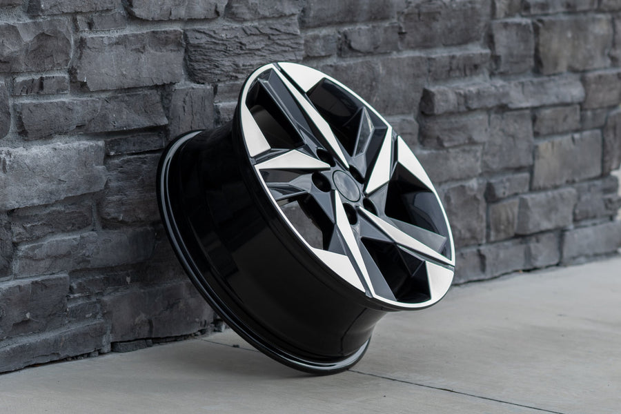 OE Wheels HY12 Lifestyle Photos