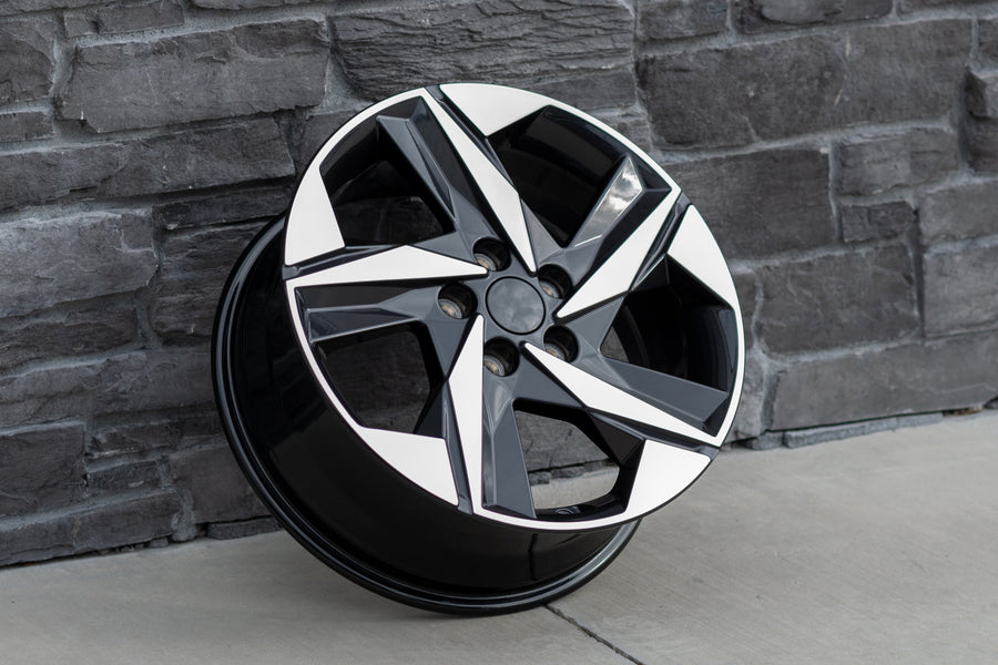 OE Wheels HY12 Lifestyle Photos