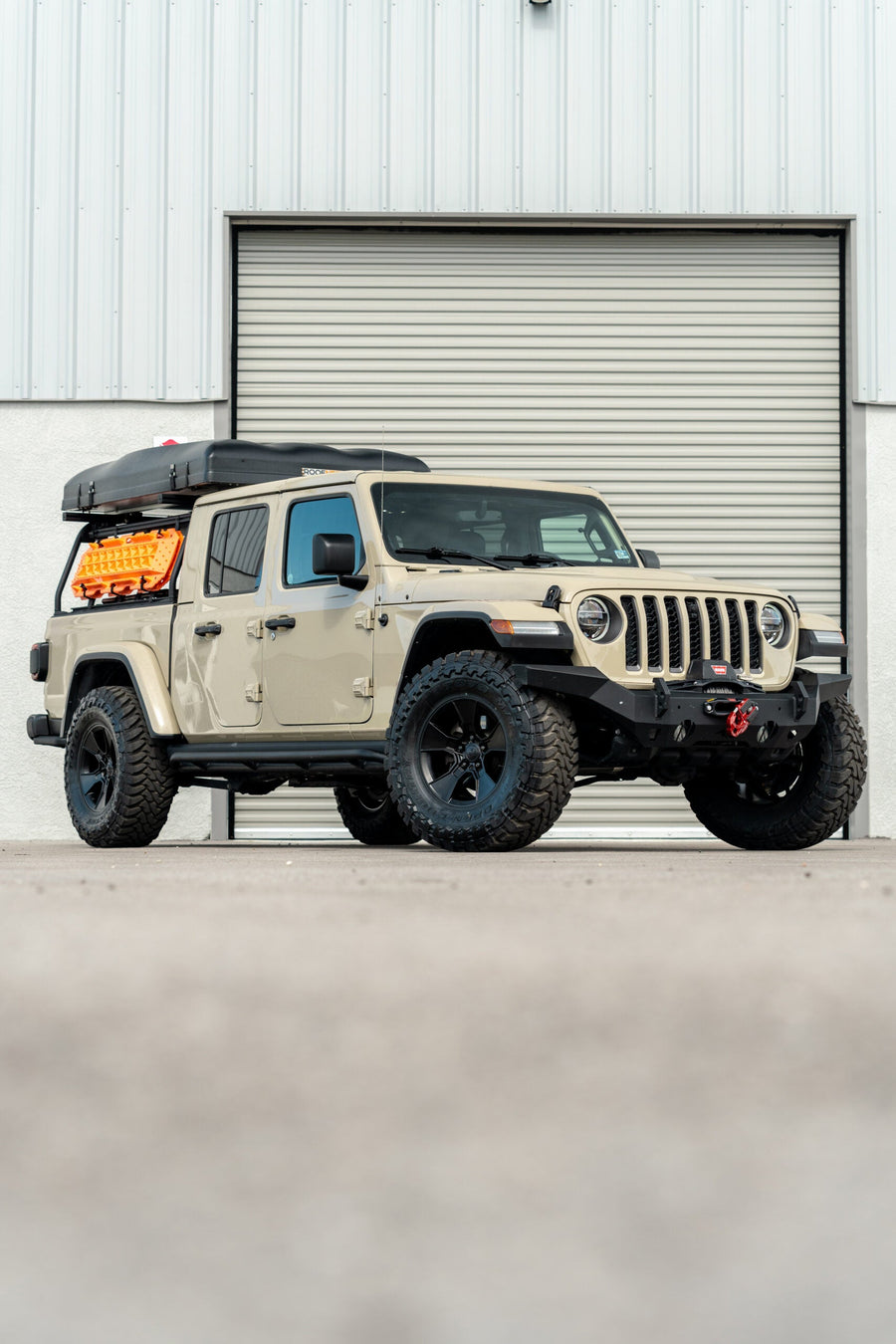 JEEP GLADIATOR DEFIANT WHEELS DF02 17X8 35X12.5X17 TOYO TIRES