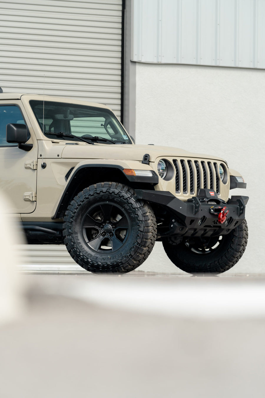 JEEP GLADIATOR DEFIANT WHEELS DF02 17X8 35X12.5X17 TOYO TIRES