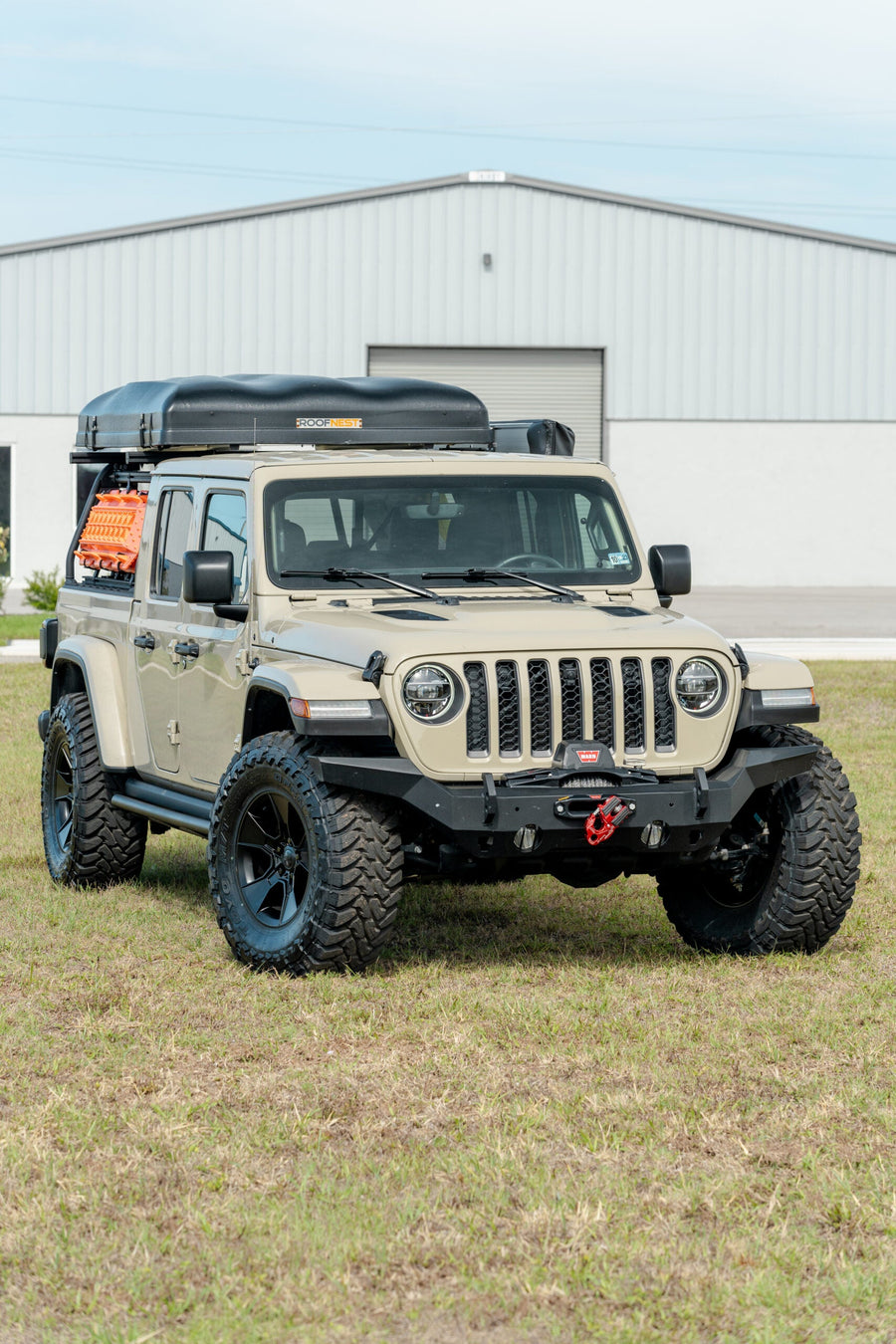 JEEP GLADIATOR DEFIANT WHEELS DF02 17X8 35X12.5X17 TOYO TIRES