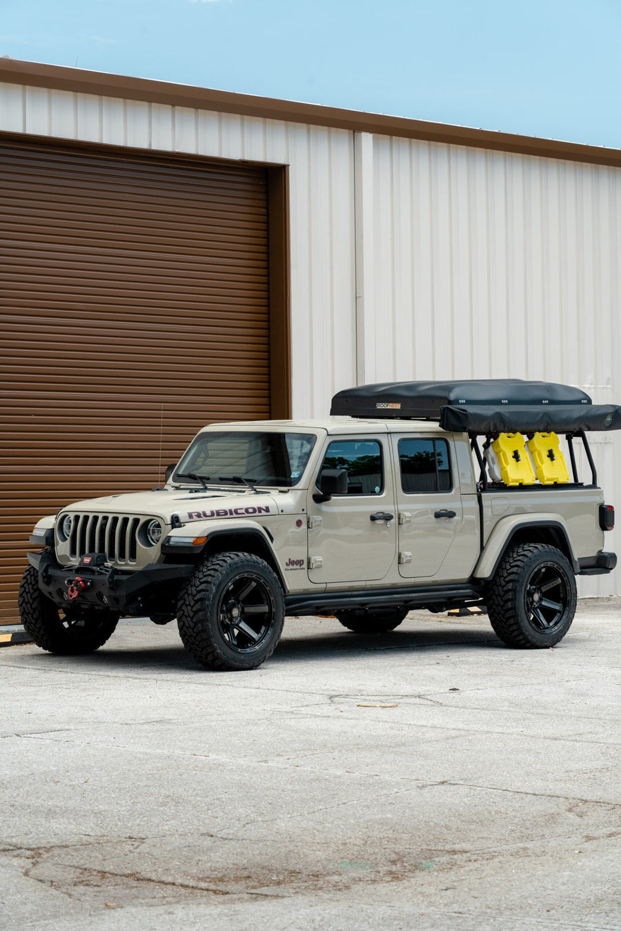 JEEP GLADIATOR RUBICON 4PLAY WHEELS 4P63 22X12 35X12.5X22 TOYO TIRES STOCK SUSPENSION