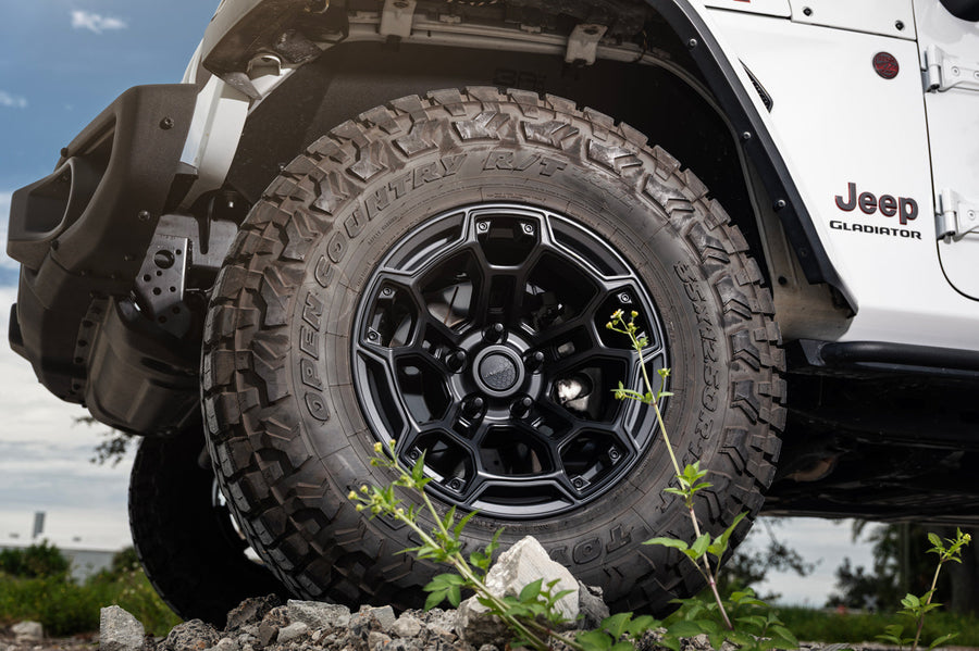 Jeep Gladiator DEFIANT Wheels DF03 Satin Charcoal 2-Tone 17×9 35x12.5x17 TOYO Open Country Tire