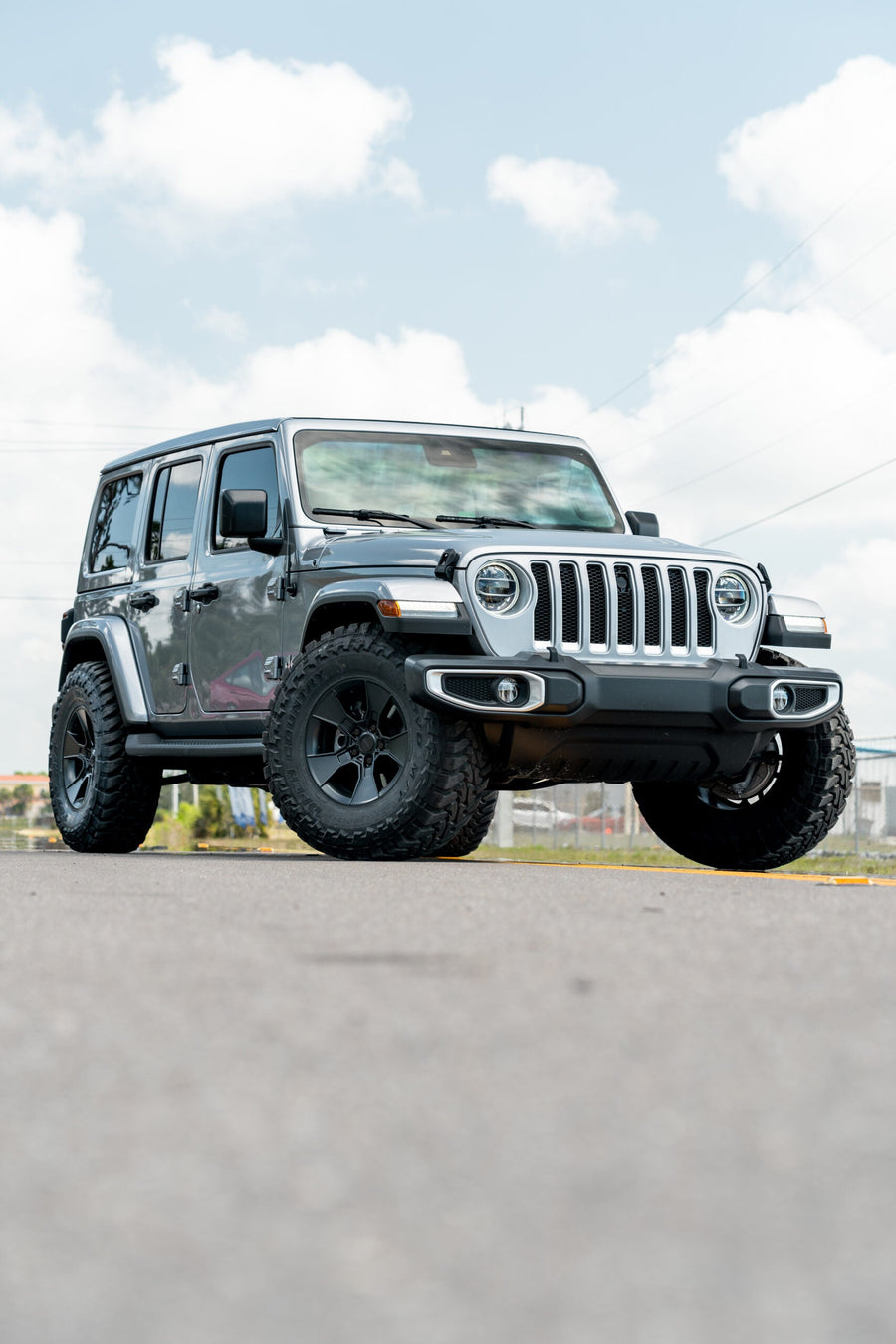 JEEP WRANGLER DEFIANT WHEELS RIMS DF02 BLACK 35X12.5X17 TOYO TIRES NO LIFT STOCK SUSPENSION