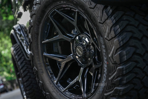 JEEP WRANGLER RUBICON 4PLAY WHEELS 4P06 20X10 35X12.5X20 HANCOOK TIRES BUILT BY 4PLAY INDONESIA PERMAISURI