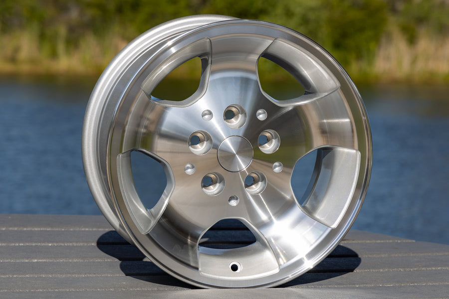 OE Wheels JP08 Lifestyle Photos