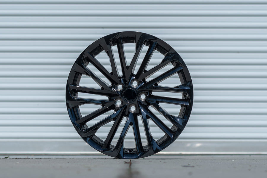 OE Wheels LX58 Lifestyle Photos
