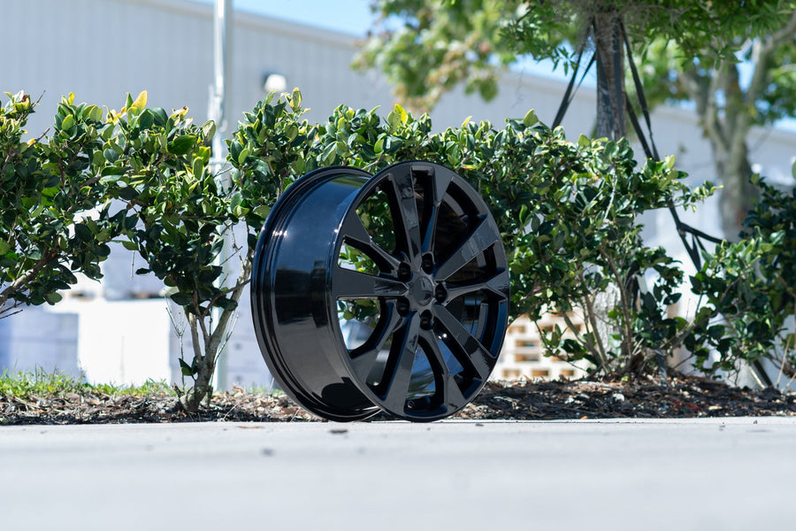 OE Wheels NS30 Lifestyle Photos