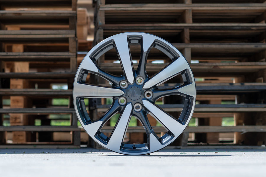 OE Wheels NS30 Lifestyle Photos