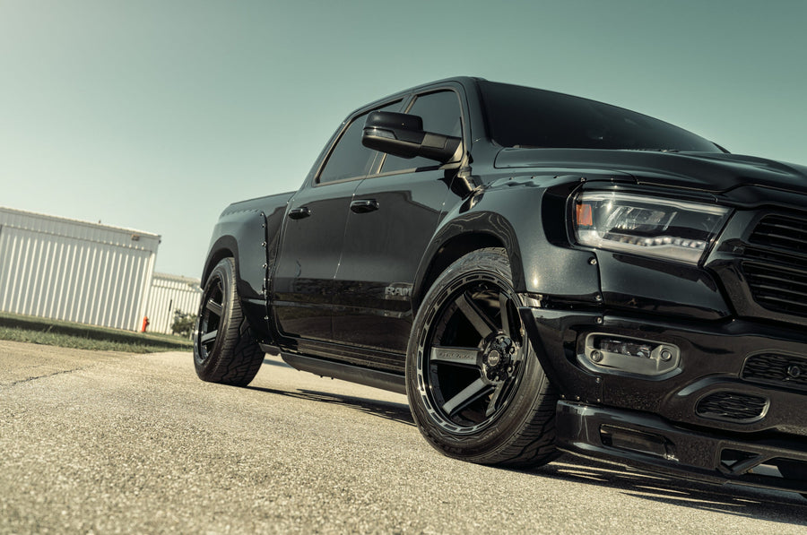 RAM 1500 4PLAY WHEELS 4P63 22X12 305X40X22 NITTO TIRE CLINCHED WIDE BODY
