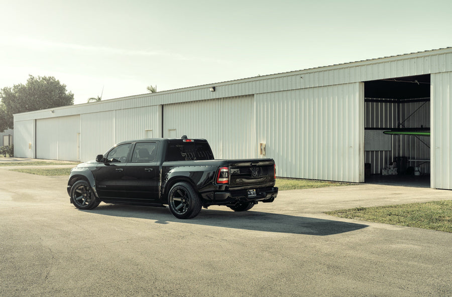 RAM 1500 4PLAY WHEELS 4P63 22X12 305X40X22 NITTO TIRE CLINCHED WIDE BODY