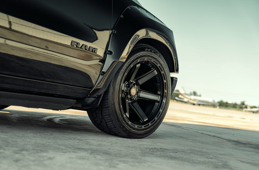 RAM 1500 4PLAY WHEELS 4P63 22X12 305X40X22 NITTO TIRE CLINCHED WIDE BODY