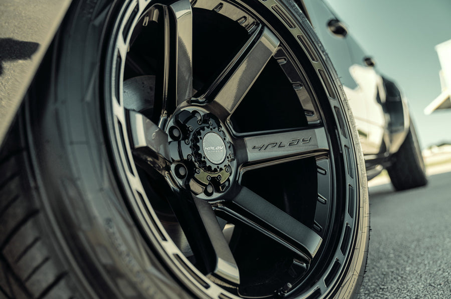 RAM 1500 4PLAY WHEELS 4P63 22X12 305X40X22 NITTO TIRE CLINCHED WIDE BODY