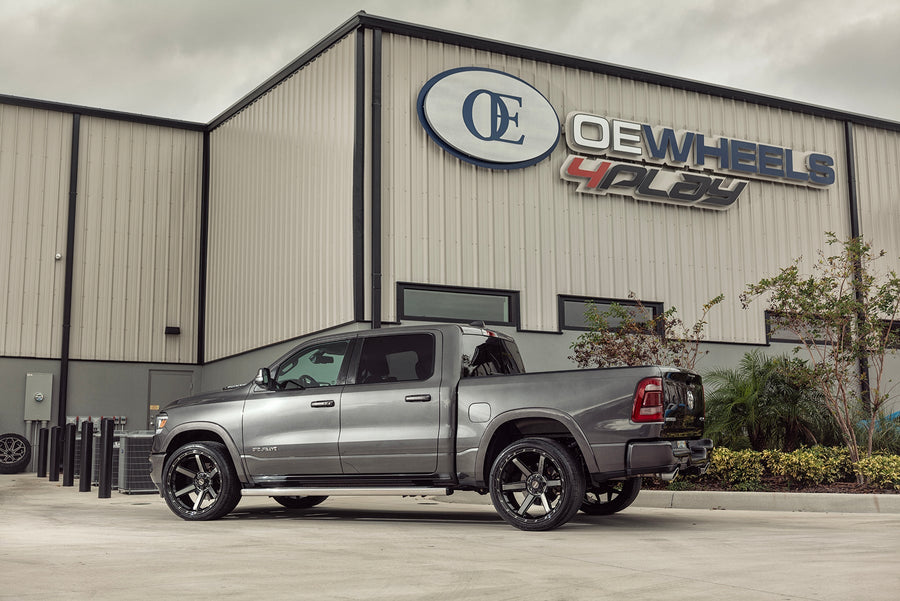 RAM 1500 4PLAY WHEELS 4P63 G3 24X12 ON 335X30X24 CONTINENTAL TIRES STOCK HEIGHT