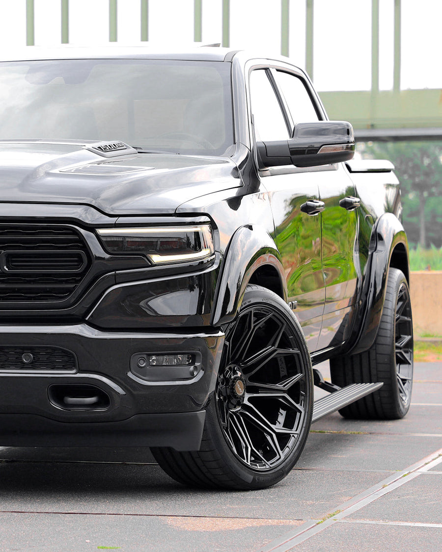 RAM 1500 4PLAY WHEELS 4P83 24X12 335X30X22 CONTINENTAL TIRES BY SAMIS AUTOS