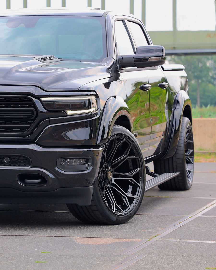 RAM 1500 4PLAY WHEELS 4P83 24X12 335X30X22 CONTINENTAL TIRES BY SAMIS AUTOS