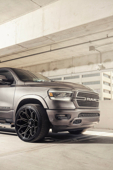 RAM 1500 4PLAY WHEELS 4P83 G3 24X12 ON 335X30X24 CONTINENTAL TIRES STOCK HEIGHT