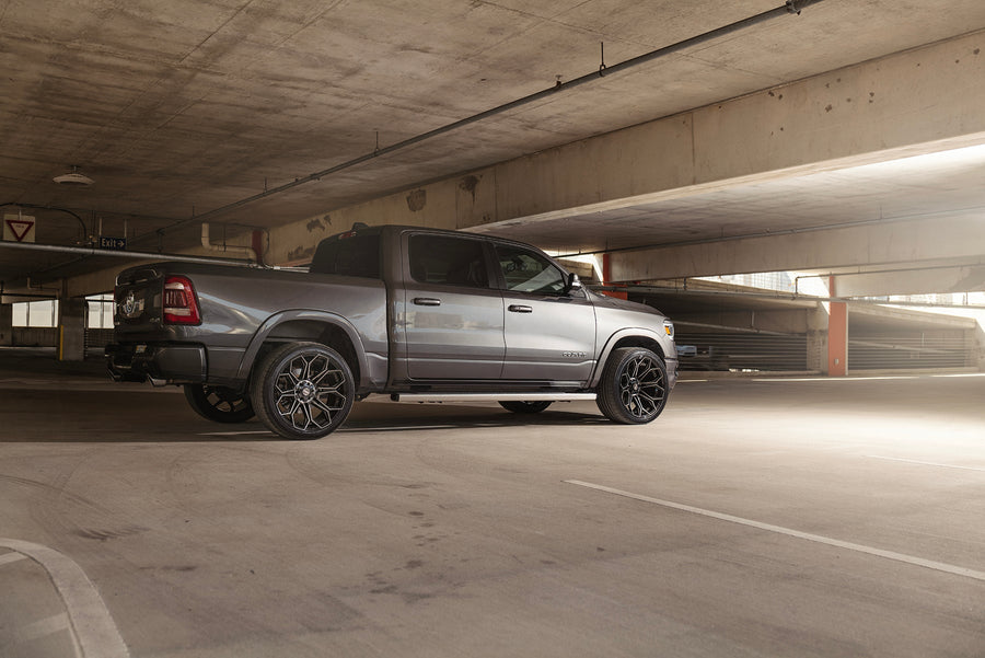 RAM 1500 4PLAY WHEELS 4P83 G3 24X12 ON 335X30X24 CONTINENTAL TIRES STOCK HEIGHT