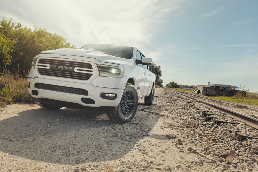 RAM 1500 4PLAY WHEELS S20 20X9 305X55X20 NITTO TIRES
