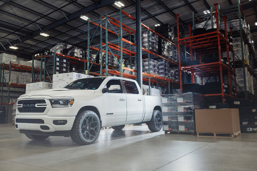RAM 1500 4PLAY WHEELS S26 22X10 33X12.5X22 NITTO TIRES