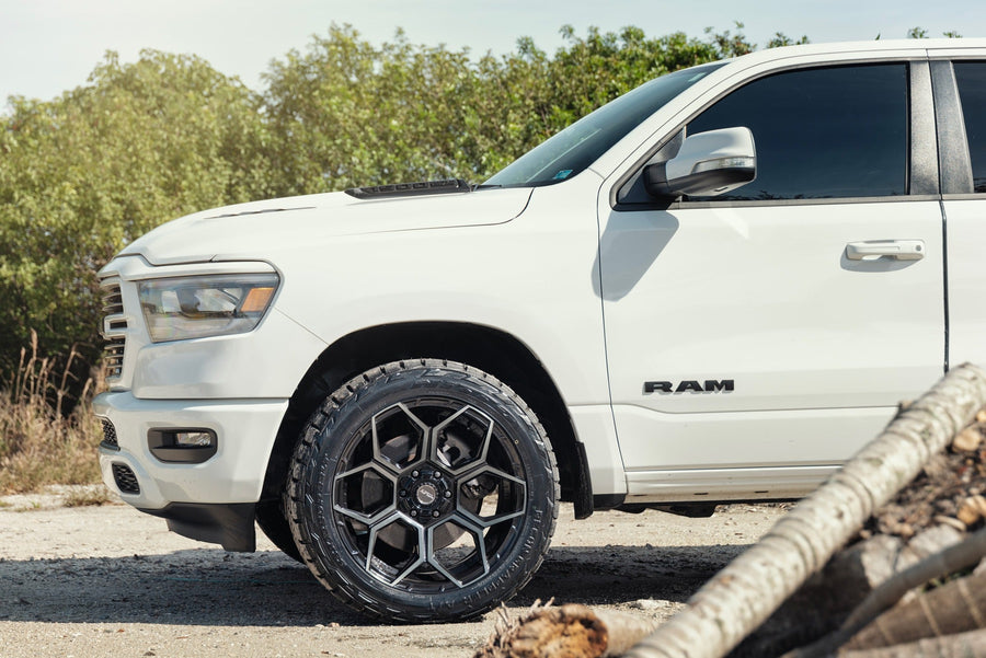 RAM 1500 4PLAY WHEELS S26 22X10 33X12.5X22 NITTO TIRES