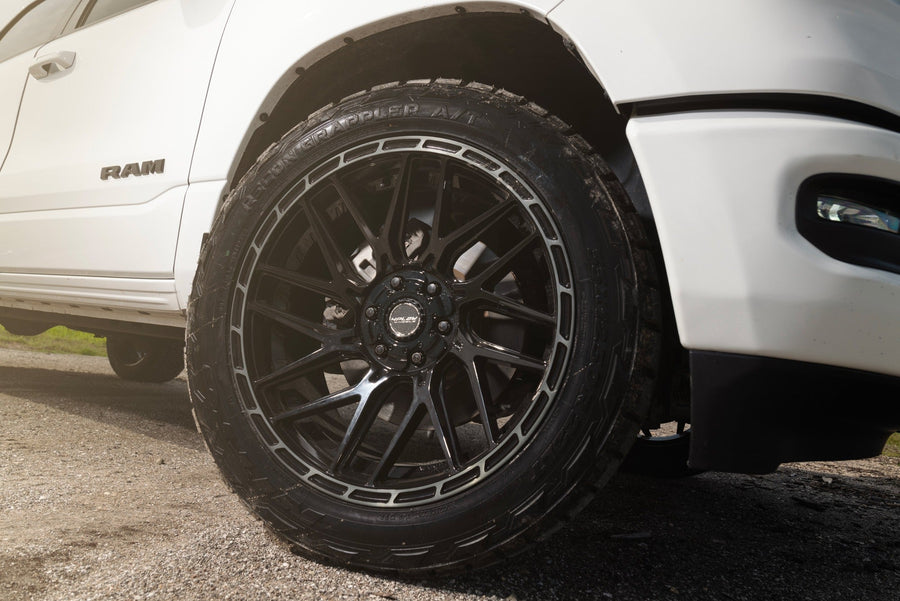 RAM 1500 4PLAY WHEELS S28 22X10 33X12.5X22 NITTO TIRES