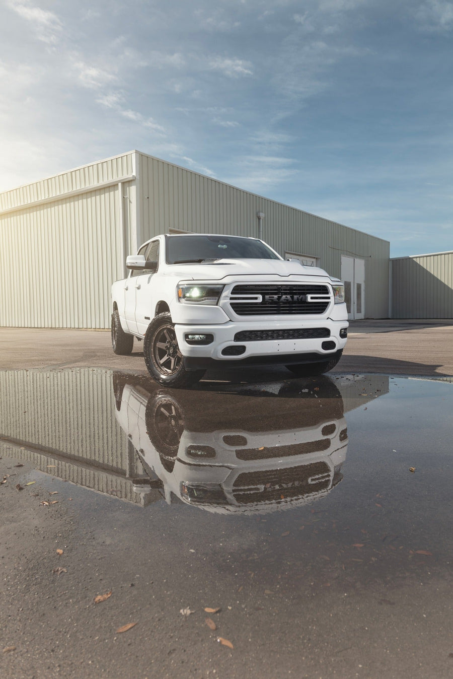 RAM 1500 4PLAY WHEELS S63 20X9 305X55X20 NITTO TIRES