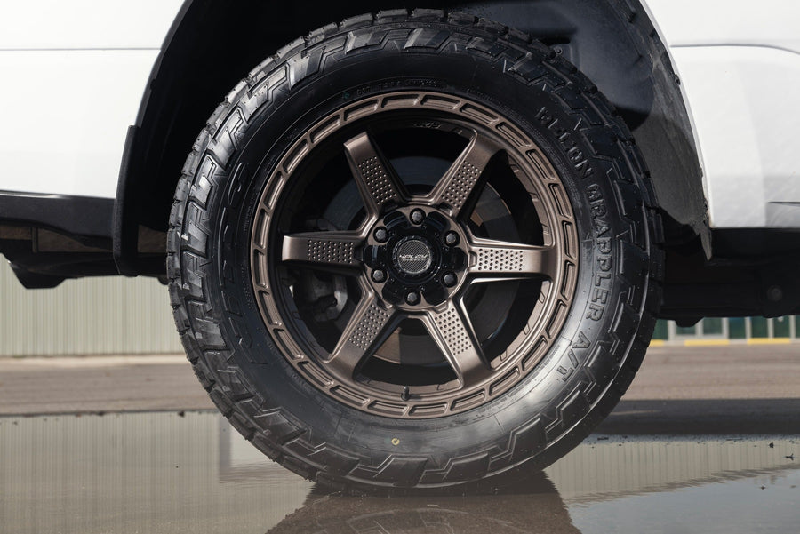 RAM 1500 4PLAY WHEELS S63 20X9 305X55X20 NITTO TIRES