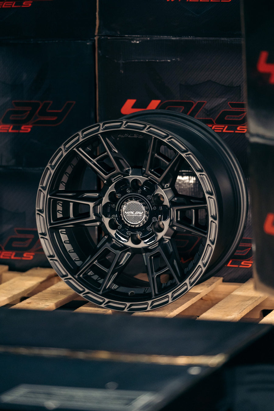 S20 4PLAY WHEELS S2 SERIES WAREHOUSE SHOTS